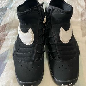 New Nike Shake N'Destrukt Black White Youth 7Y